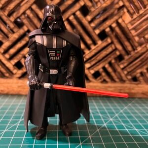(Figure and light saber only) Star‎ Wars Galaxy of Adventures Darth Vader 5-Inch